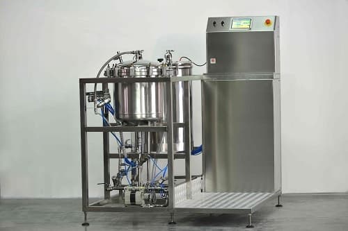 Medicinal plant extraction machine