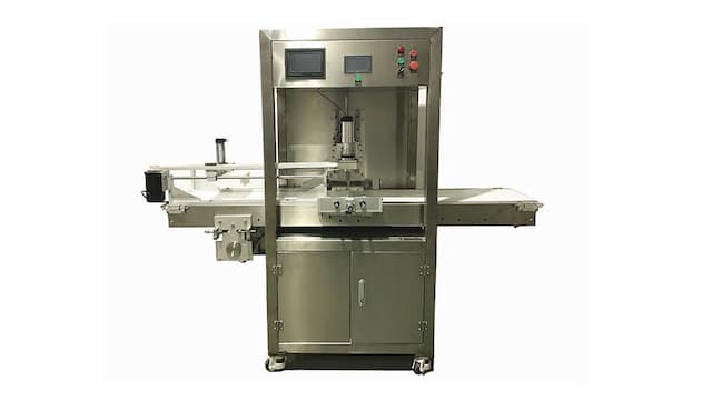 Inline ultrasonic food cutting machine