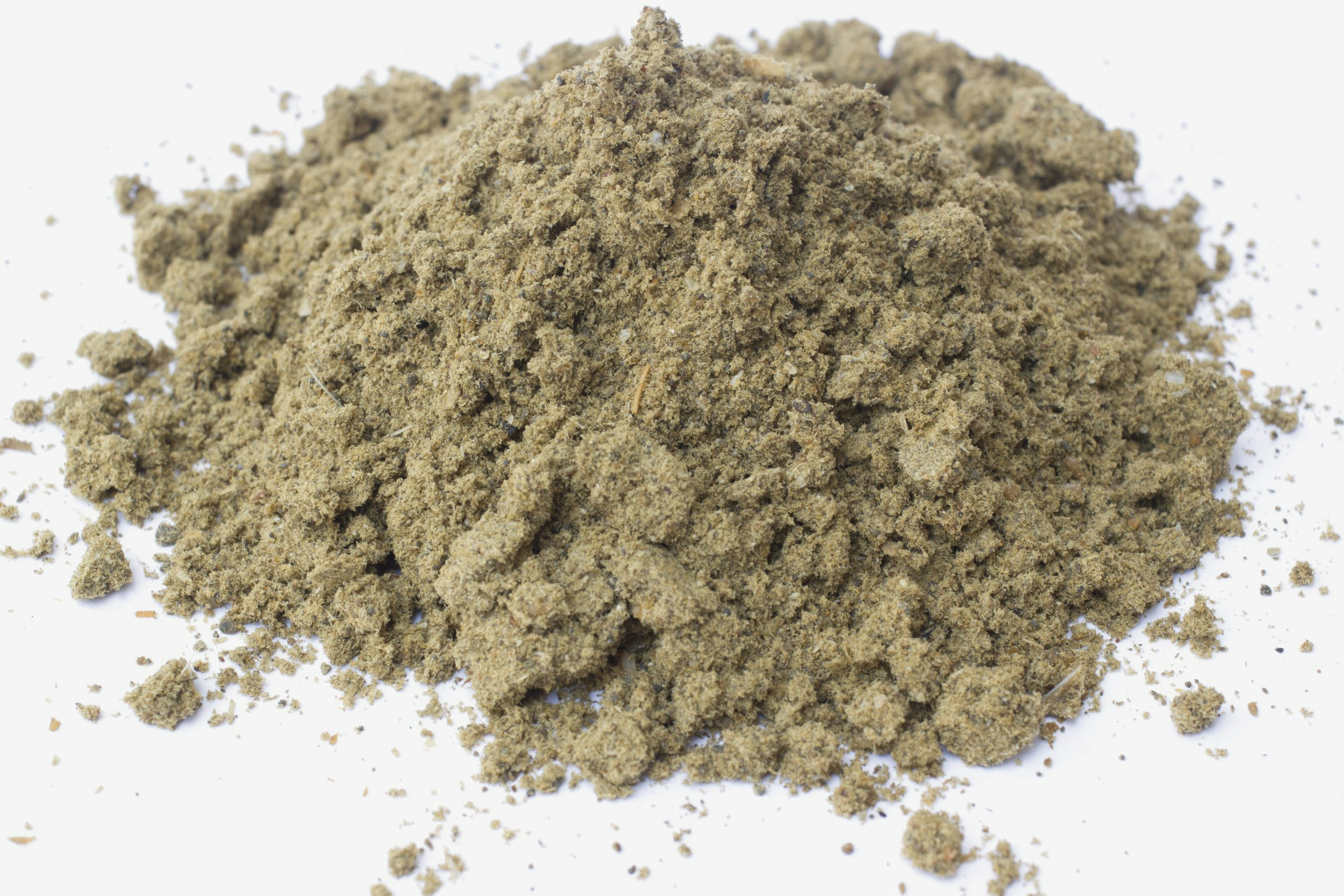 Fishmeal powder dosing