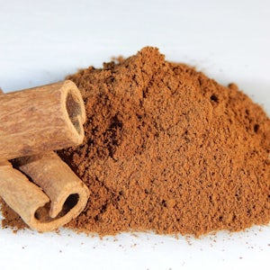 Making ground cinnamon