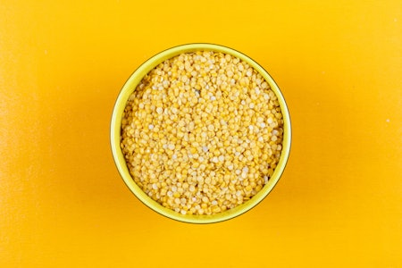 flat-lay-yellow-lentils-yellow-bowl