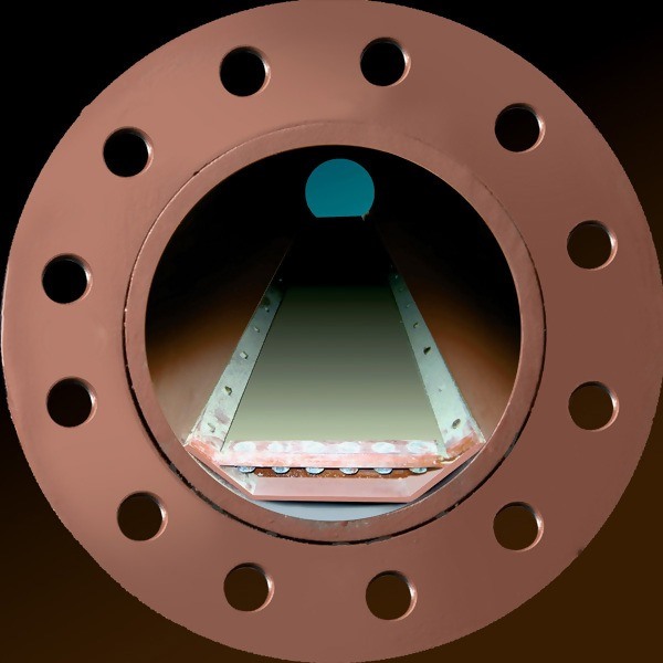 Long distance pneumatic conveyor