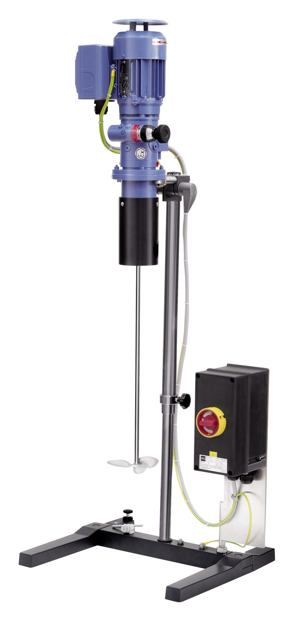 Agitator for medium viscosity media
