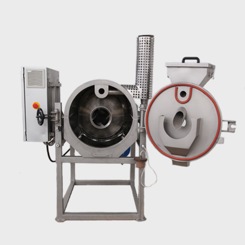 Compact cylindrical roaster for beans, nibs and nuts