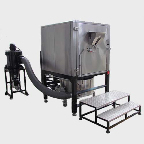 Cylindrical batch roaster for chocolate