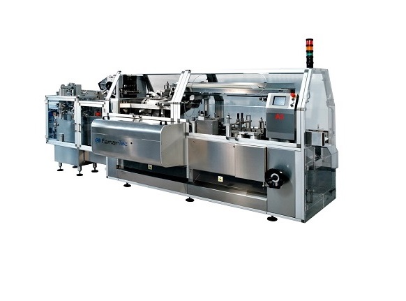 Continuous pack cartoner