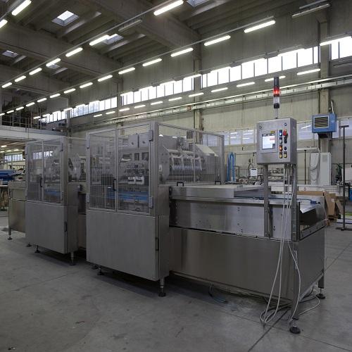 Cake batter dosing machine