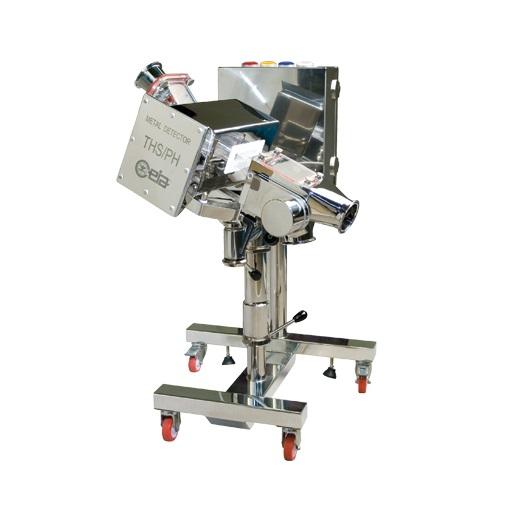 Dust-tight metal detector for tablets