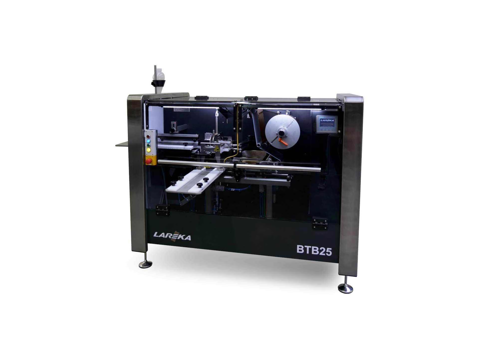 Flexible chocolate tablet wrapping machine