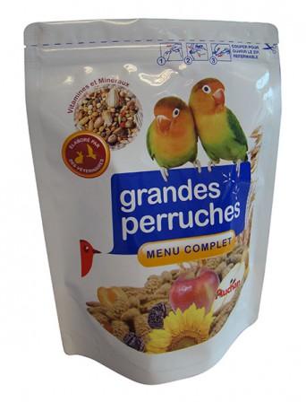 Packing dry pet food in zipper pouches