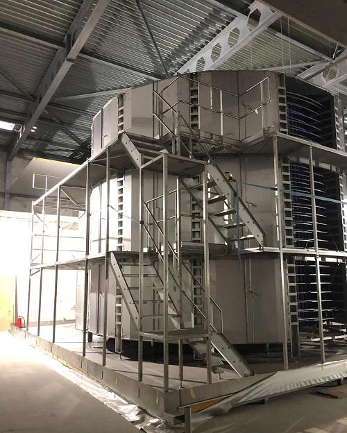 High capacity freezer for food