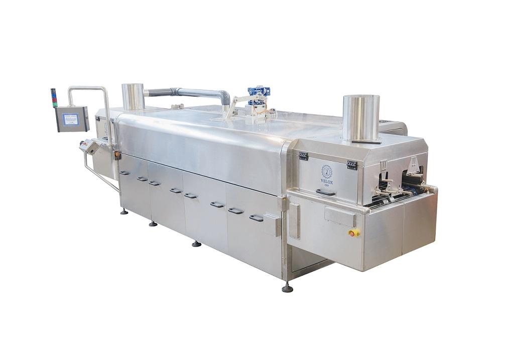 Tunnel washer for food containers