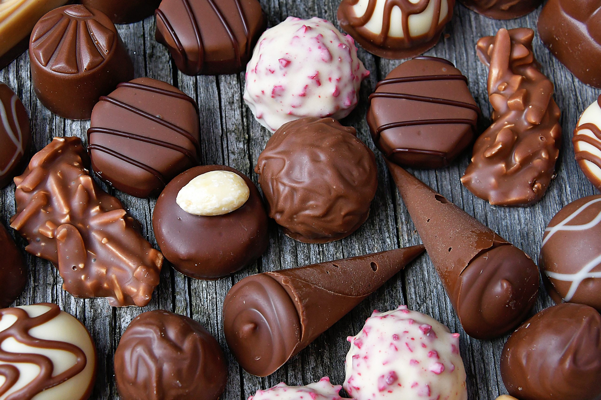 Chocolate coating making equipment