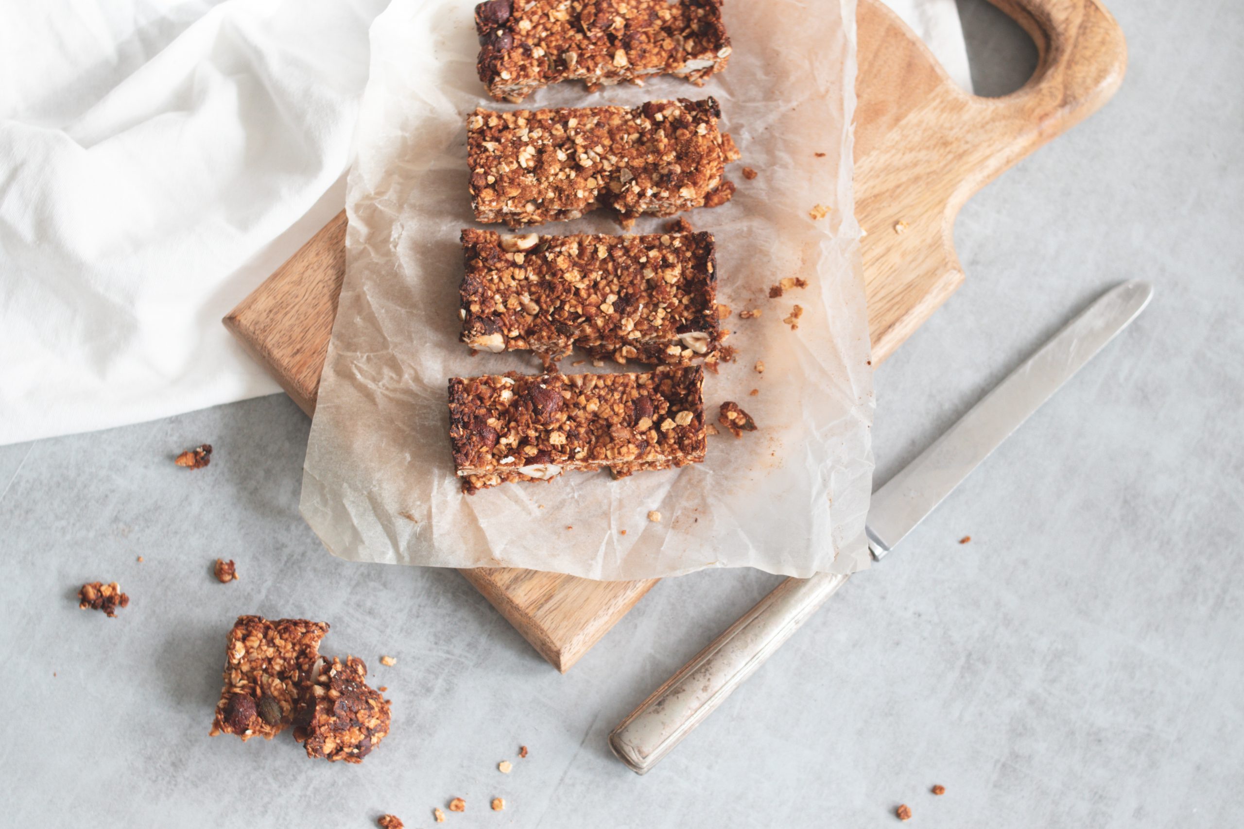 Making granola bars