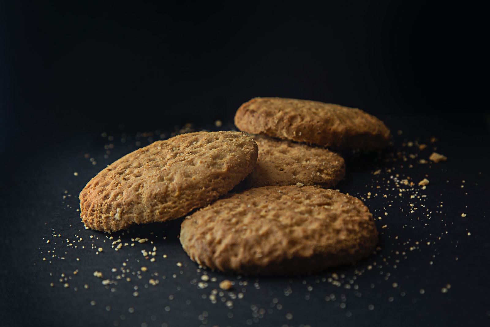 Depositing system for fixed deposited biscuits