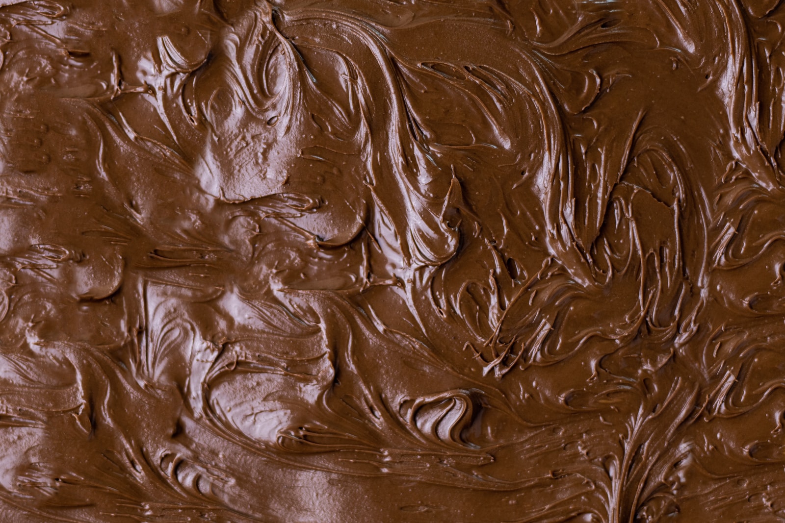Making chocolate spread