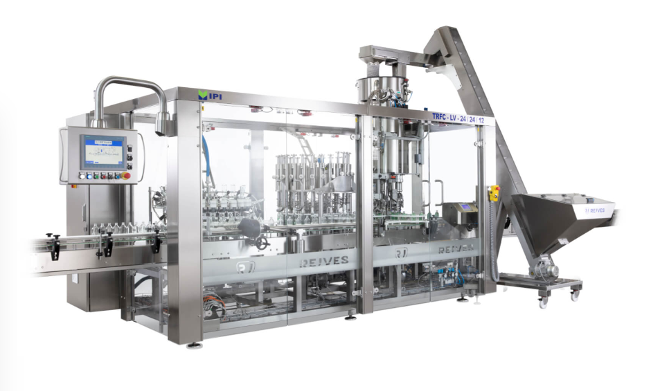 Bottle filling and capping monobloc
