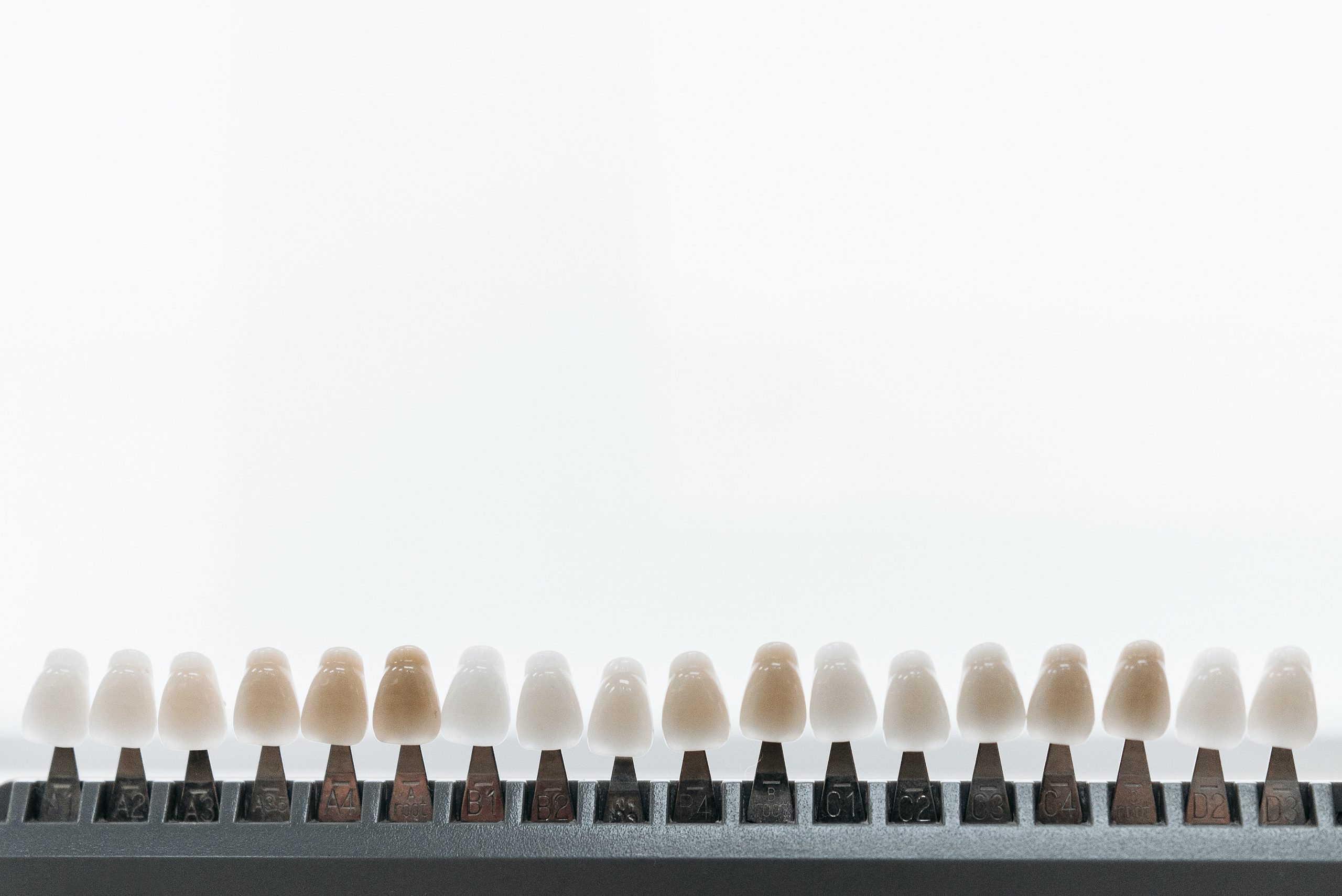 Dental implants cartoning Equipment