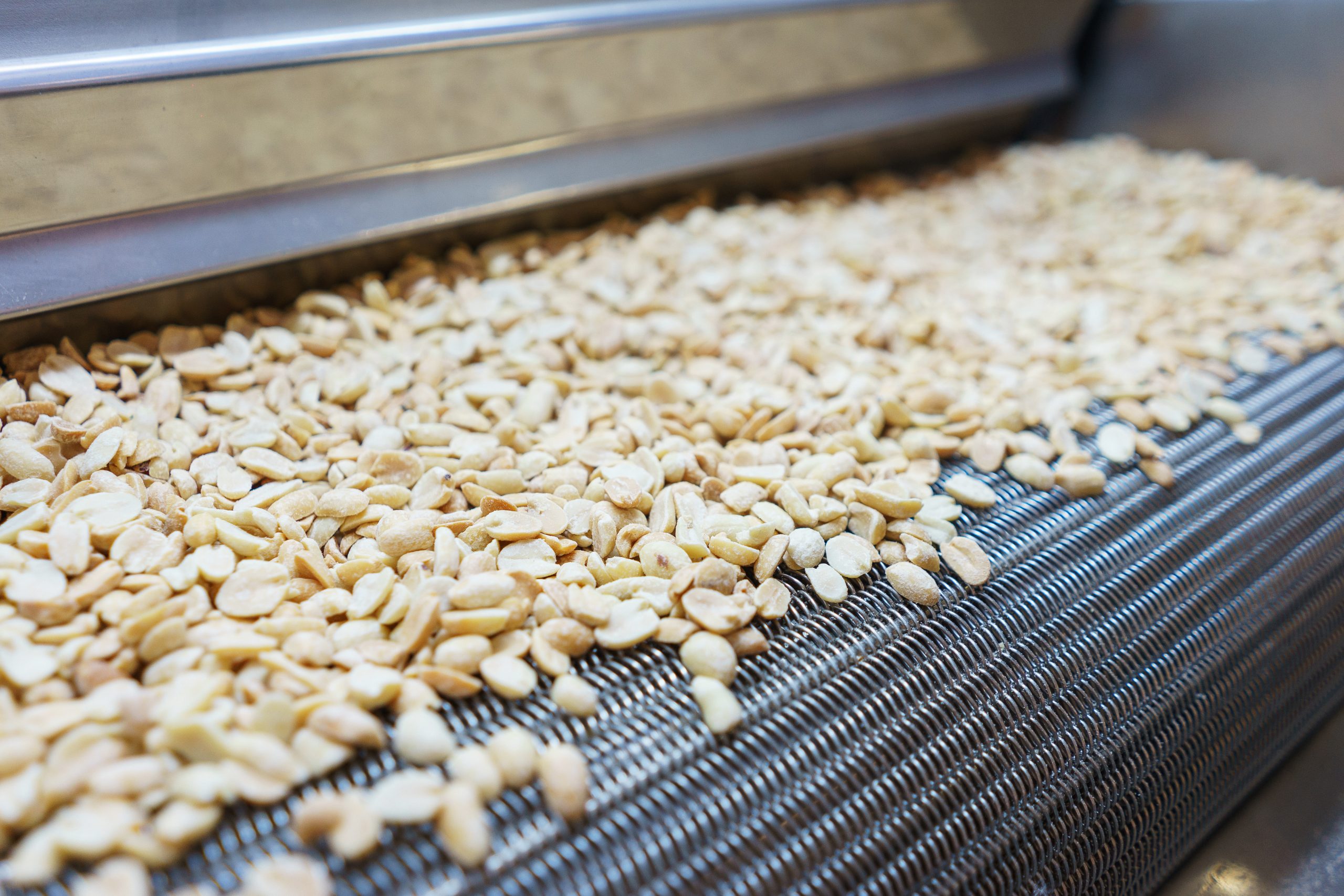 Cracking the code of fried peanuts: how to produce the tasty snack