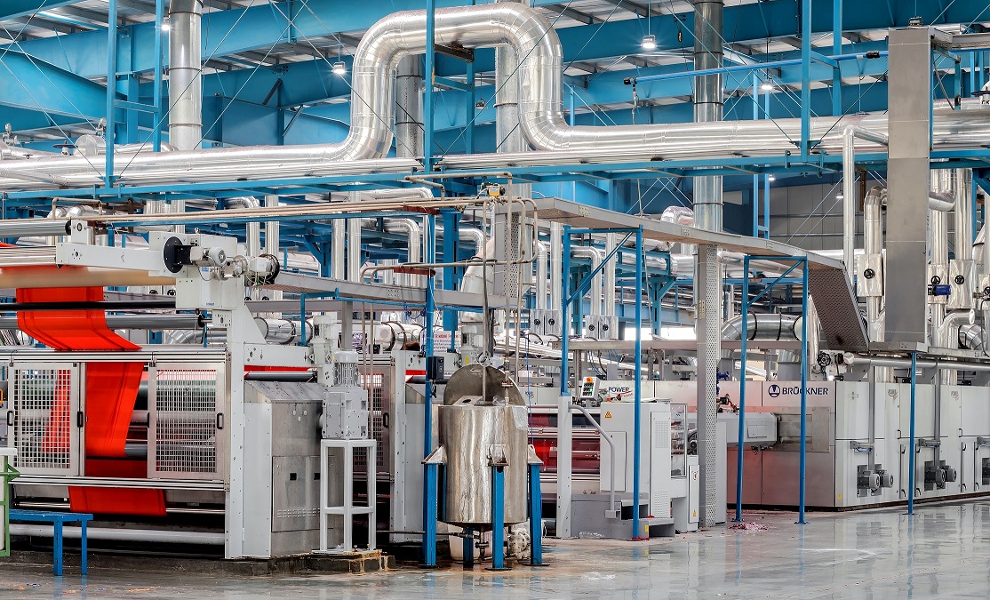 Industrial fine milling equipment for nuts