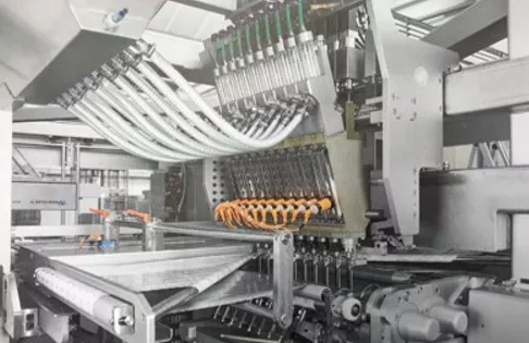 Accurate multiple dosing system for powders