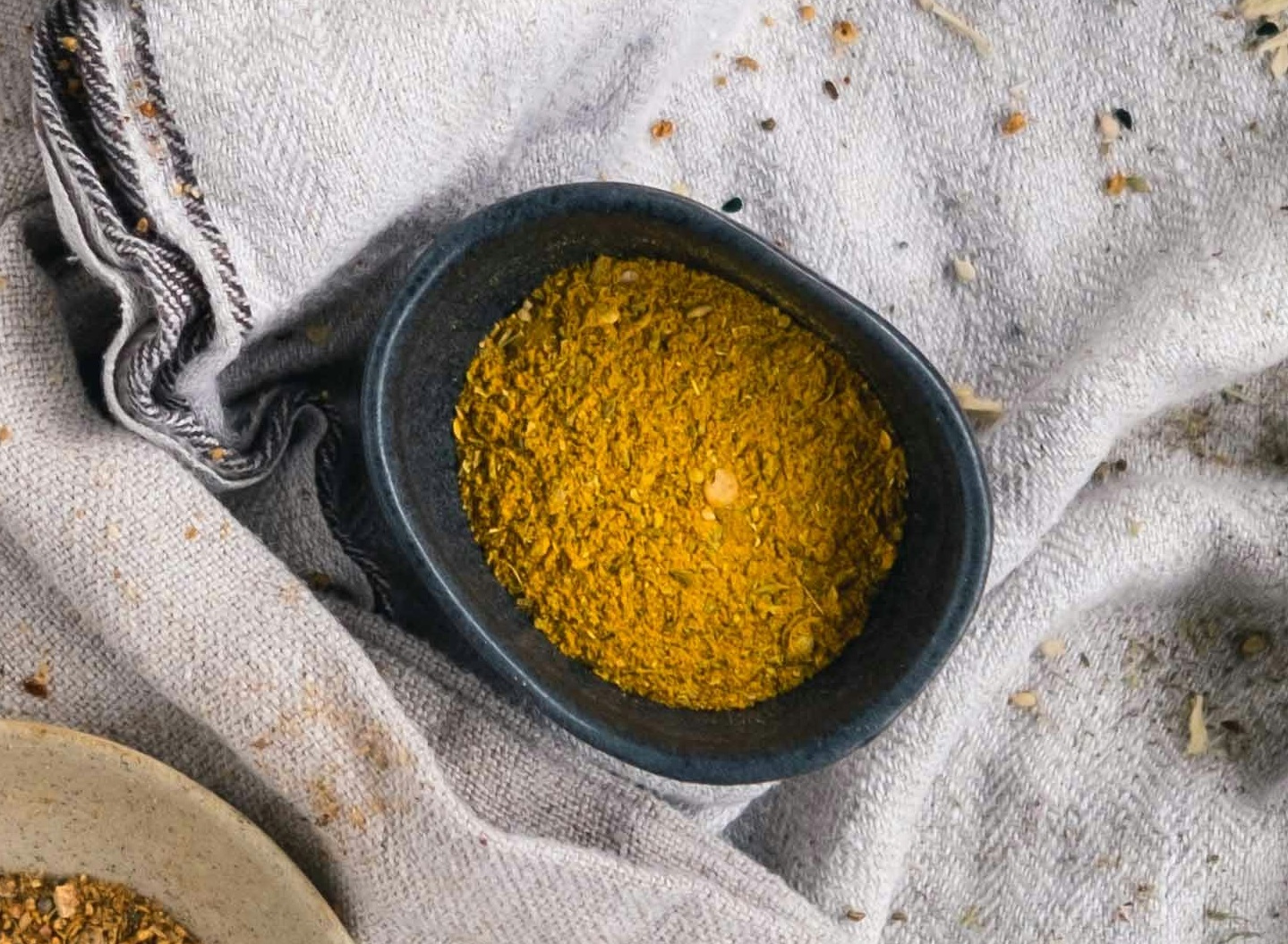 Spray dryer for nutritional and dairy powders