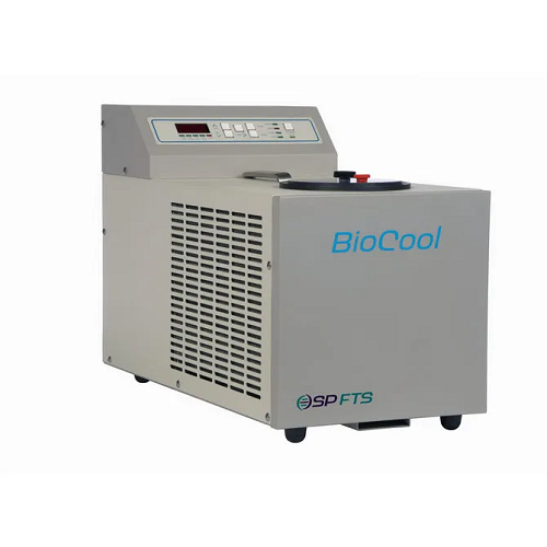 Controlled rate freezer for biological samples