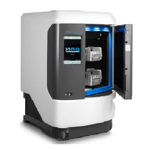 High-throughput vacuum evaporator for laboratory applications