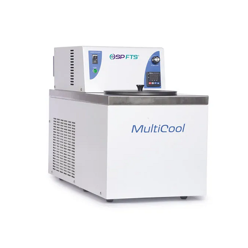 Low temperature bath for precise temperature control