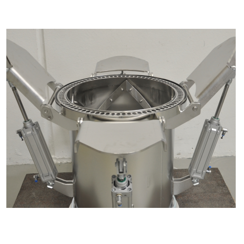 Dust-free big bag connection system for bulk solids