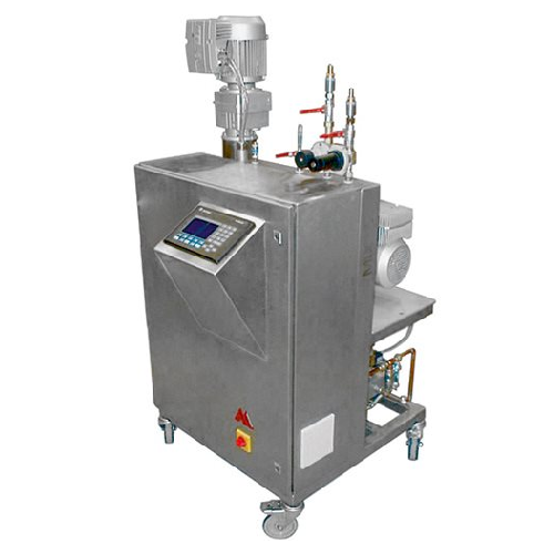 Aeration and aroma mixing system for chocolate production