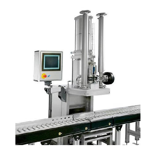 Filling and weighing station for chocolate production