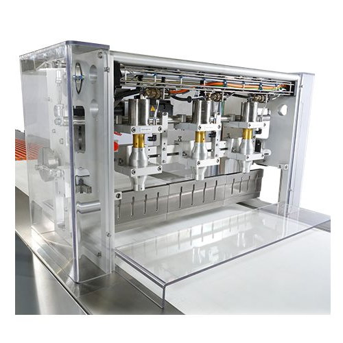 Industrial guillotine for precision cutting