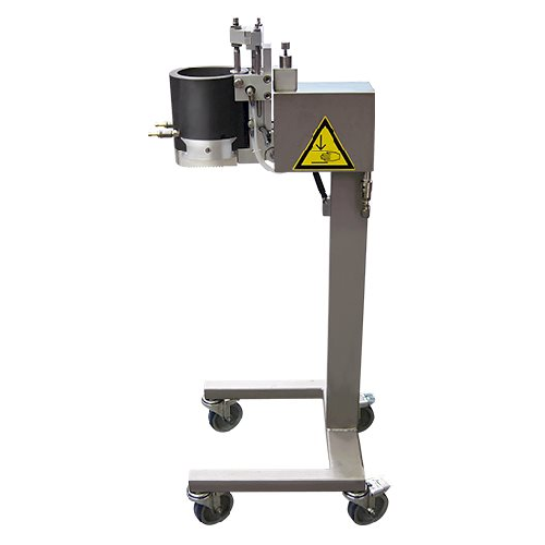 Small scale chip depositor for confectionery production