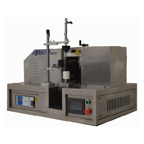 Ultrasonic tube sealer for plastic tubes