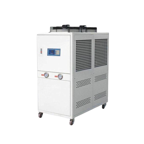 Industrial air cooled chiller for carbonated beverages