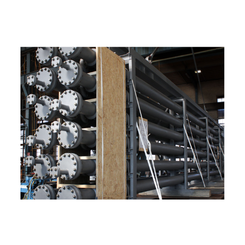 Scraped surface exchanger for heat transfer with high viscosity
