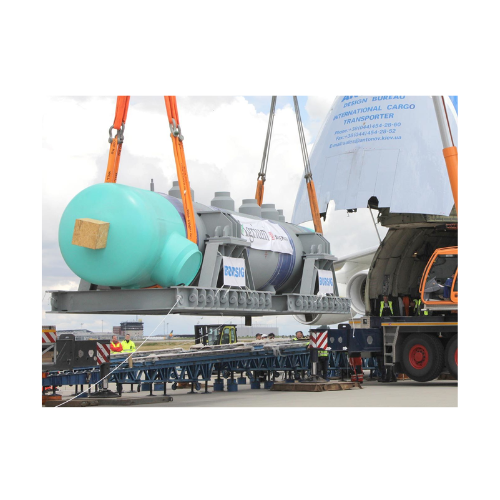 Reformed gas waste heat boiler with variable tube sheet