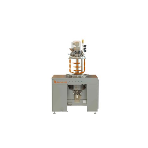 Vacuum mixer for liquid and cream processing