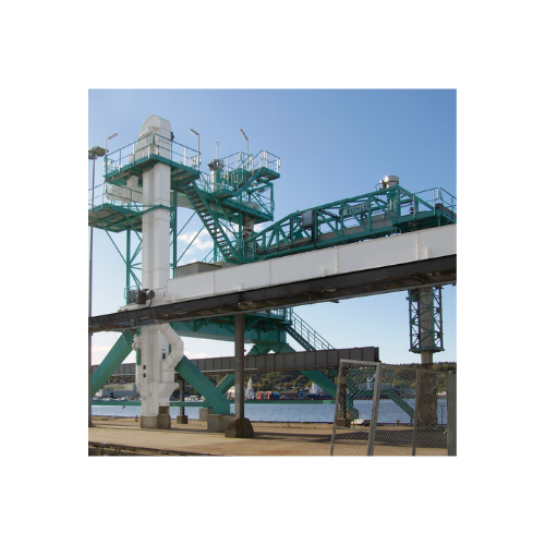 Vertical conveyor for bulk materials