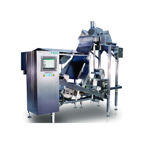 Optical sorter for nuts or dried fruits