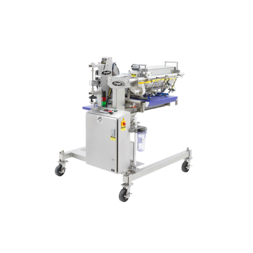 Enrober for complete dry topping coverage on dough pieces