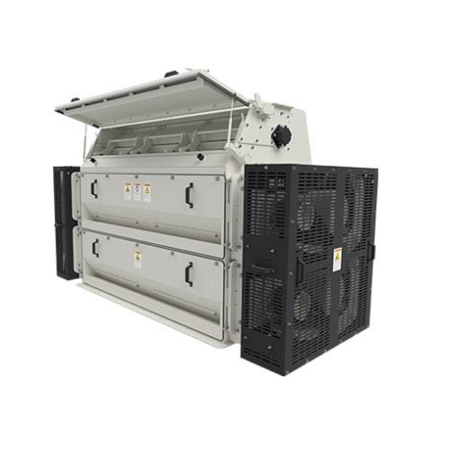 Oilseed cracking mill for efficient processing