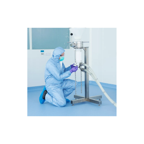 Bottle cleaning station for controlled environments