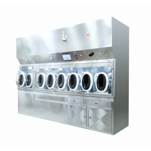 High containment isolator for wet analysis in pharma