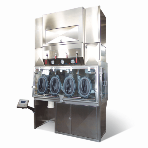 Isolator for washing procedures in pharma industry