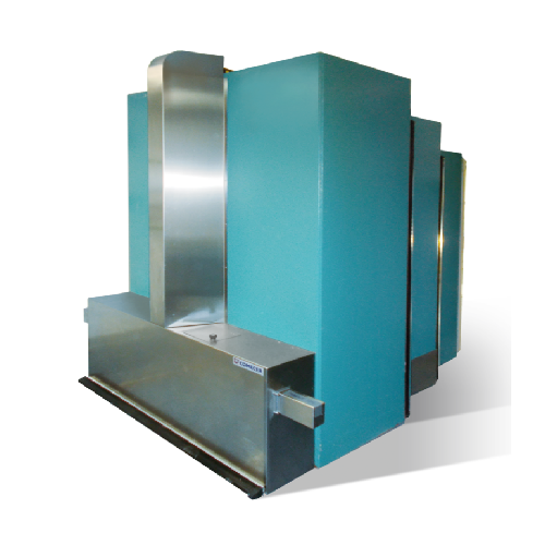 Shielded door for cyclotron bunker