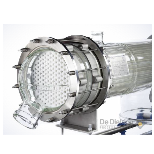 Corrosion-resistant shell and tube heat exchangers for pharmaceuticals