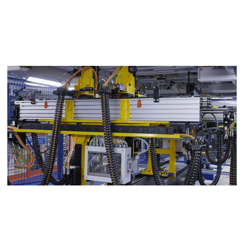 Automatic bolting system for car underbody assembly