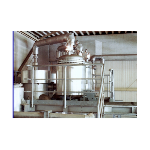Natural circulation evaporator for high temperature products
